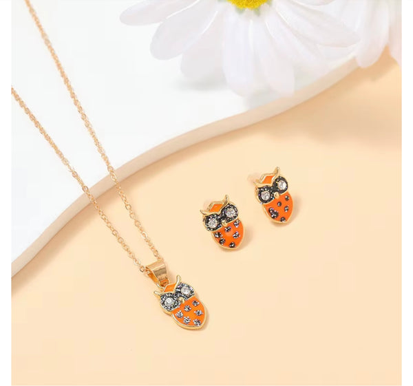 Owl Necklace & Earrings Set
